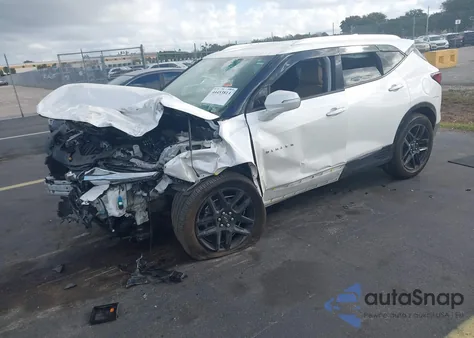 2022 Chevrolet Blazer Awd Premier z USA, uszkodzony, nr VIN 3GNKBLRS0NS229052